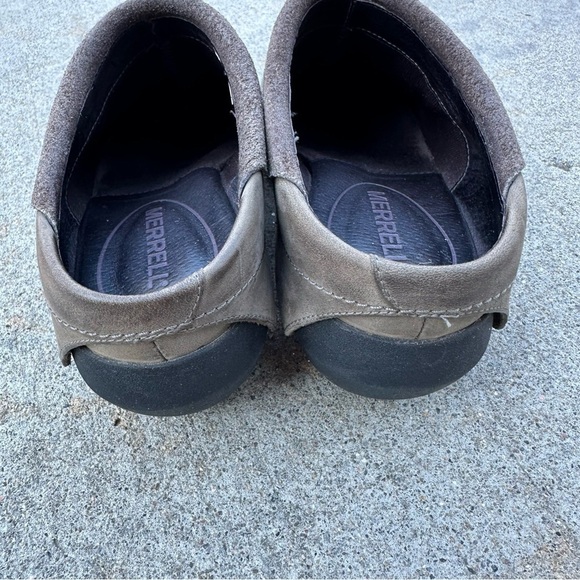 Merrell Drizzle Slip On Taupe Leather Clogs Mules with Studs Size 8 - Picture 4 of 8